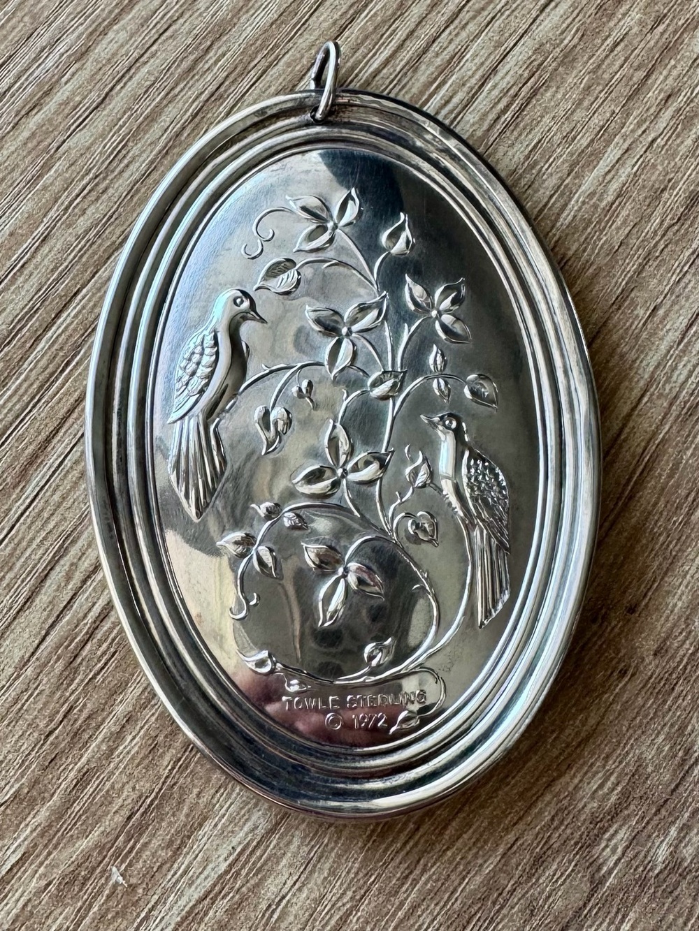 Vintage 1972 Towle Sterling Silver PendantTwo Turtle Doves & Ornament, Cross 925
